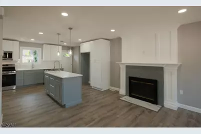 2815 N Wood Ave, Linden, NJ 07036 - Photo 16