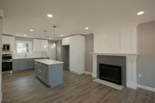 2815 N Wood Ave, Linden, NJ 07036 - Photo 16