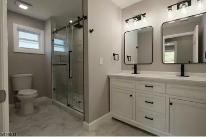 2815 N Wood Ave, Linden, NJ 07036 - Photo 18