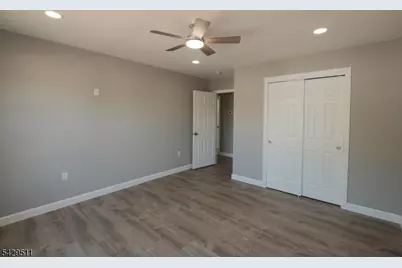 2815 N Wood Ave, Linden, NJ 07036 - Photo 28