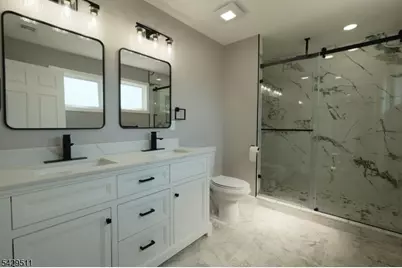 2815 N Wood Ave, Linden, NJ 07036 - Photo 28