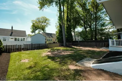 2815 N Wood Ave, Linden, NJ 07036 - Photo 12