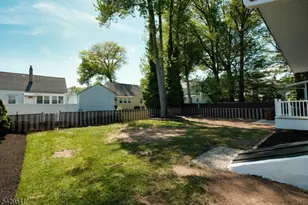 2815 N Wood Ave, Linden, NJ 07036 - Photo 12