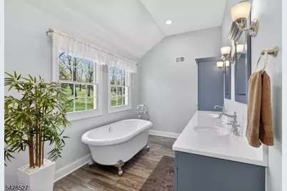 2 W View Dr, Raritan Township, NJ 08822 - Photo 34