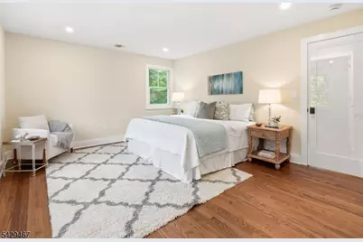 29 Heron Rd, Livingston, NJ 07039 - Photo 22