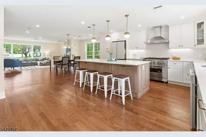 29 Heron Rd, Livingston, NJ 07039 - Photo 14