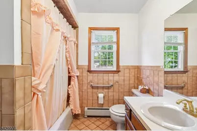 28 Verkade Dr, Wayne, NJ 07470 - Photo 24