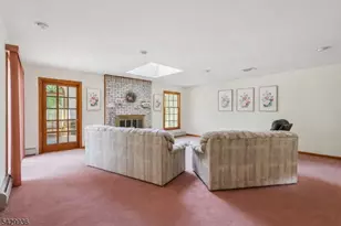 28 Verkade Dr, Wayne Twp., NJ 07470 - Photo 8