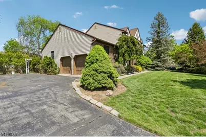 28 Verkade Dr, Wayne, NJ 07470 - Photo 32
