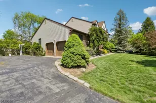 28 Verkade Dr, Wayne Twp., NJ 07470 - Photo 32