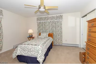 28 Elizabeth Dr, Wantage, NJ 07461 - Photo 12