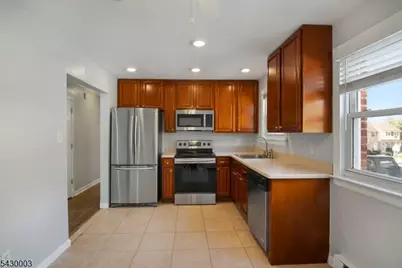 322 Richard Mine Rd V #10, Rockaway Township, NJ 07885 - Photo 8
