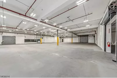 370 -376 Adams St, Newark, NJ 07114 - Photo 6