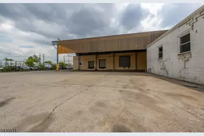 370 -376 Adams St, Newark, NJ 07114 - Photo 38