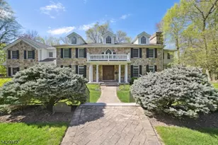 9 Bishops Ln, Millburn, NJ 07078 - Photo 2