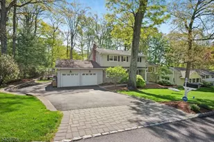 110 Shady Ln, Randolph Township, NJ 07869 - Photo 2