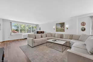 926 Bloomfield Ave, Glen Ridge, NJ 07028 - Photo 10