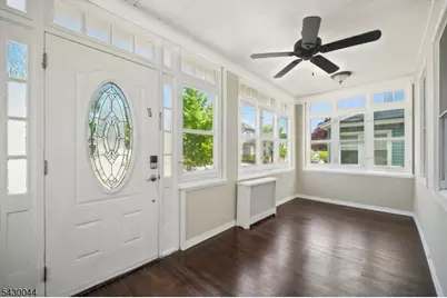 48 Elm St, West Orange Township, NJ 07052 - Photo 4