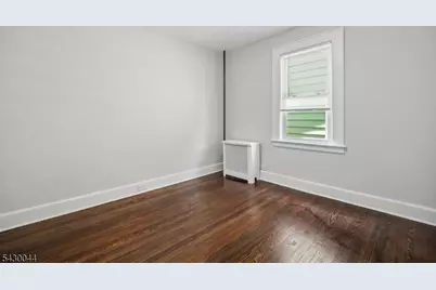 48 Elm St, West Orange Township, NJ 07052 - Photo 16