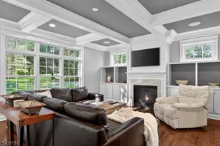 56 Beechwood Pl, Watchung, NJ 07069 - Photo 4