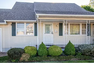 226 S 5th Ave, Manville, NJ 08835 - Photo 2