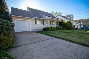 226 S 5th Ave, Manville, NJ 08835 - Photo 6