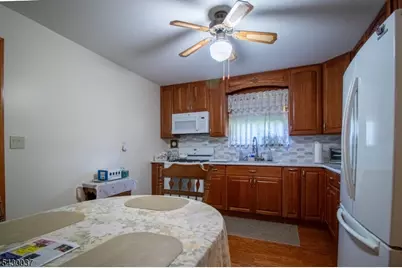 226 S 5th Ave, Manville, NJ 08835 - Photo 12