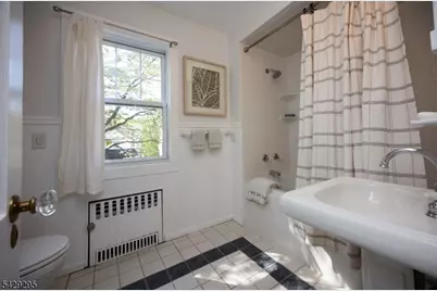 1 Edgewood Pl, Maplewood, NJ 07040 - Photo 34