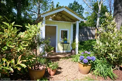 1 Edgewood Pl, Maplewood, NJ 07040 - Photo 42