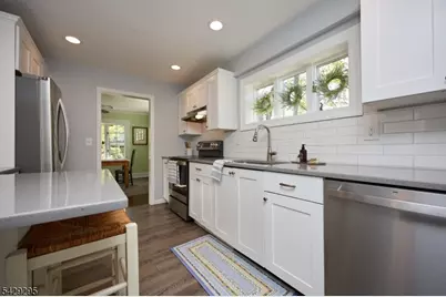 1 Edgewood Pl, Maplewood, NJ 07040 - Photo 26