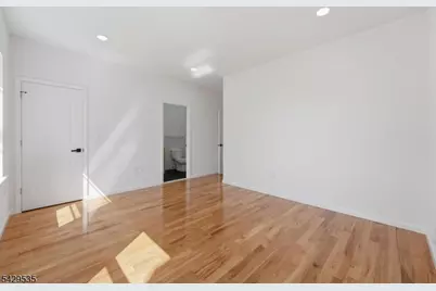 68 Sherman Ave, Newark, NJ 07114 - Photo 18