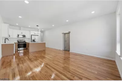 68 Sherman Ave, Newark, NJ 07114 - Photo 6