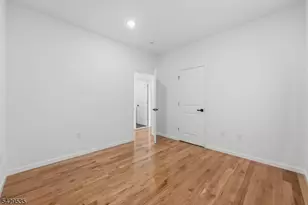68 Sherman Ave, Newark, NJ 07114 - Photo 16