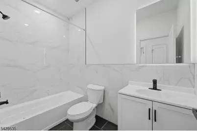 68 Sherman Ave, Newark, NJ 07114 - Photo 14