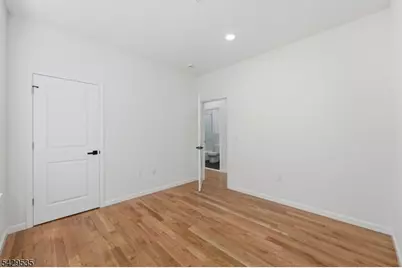 68 Sherman Ave, Newark, NJ 07114 - Photo 30