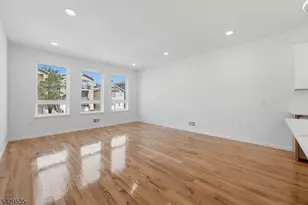 68 Sherman Ave, Newark, NJ 07114 - Photo 4