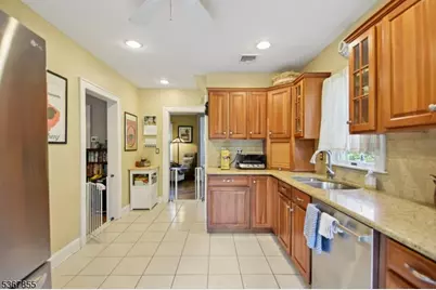 6 Midland Blvd, Maplewood, NJ 07040 - Photo 16