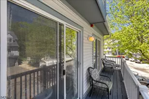 15 Garden Ct, Roxbury Township, NJ 07876 - Photo 18