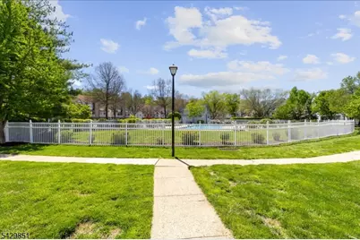 15 Garden Ct, Roxbury Township, NJ 07876 - Photo 22