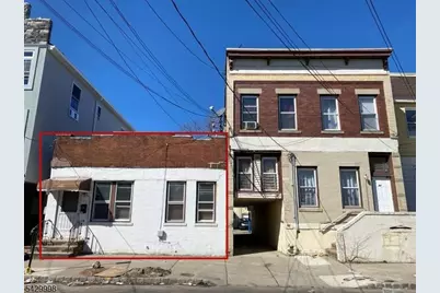 39 Heckel St, Belleville, NJ 07109 - Photo 2