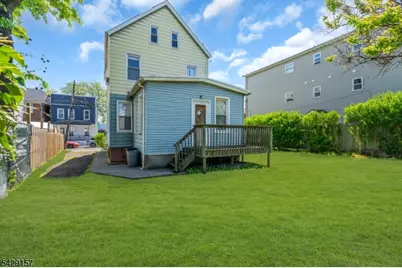 609 Montgomery St, Elizabeth, NJ 07202 - Photo 4