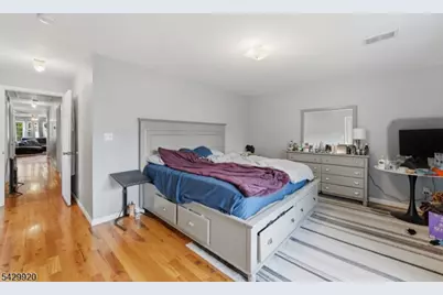 141 Schuyler Ave, Newark, NJ 07112 - Photo 12