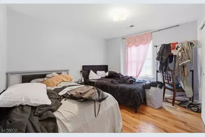 141 Schuyler Ave, Newark, NJ 07112 - Photo 10