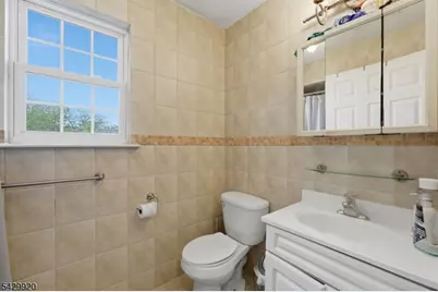 141 Schuyler Ave, Newark, NJ 07112 - Photo 14