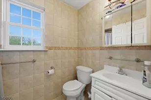 141 Schuyler Ave, Newark, NJ 07112 - Photo 14