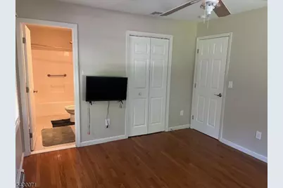 33 Circle Dr, Hamburg, NJ 07419 - Photo 6