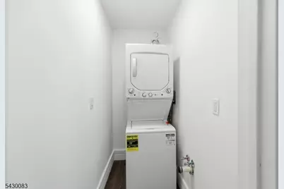 64 Longfellow Dr, Woodbridge Township, NJ 07067 - Photo 16