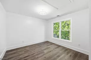 64 Longfellow Dr, Woodbridge Township, NJ 07067 - Photo 20
