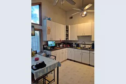 501 N Park Ave, Linden, NJ 07036 - Photo 6
