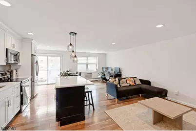 20 Jefferson St #A8, Hackensack, NJ 07601 - Photo 2